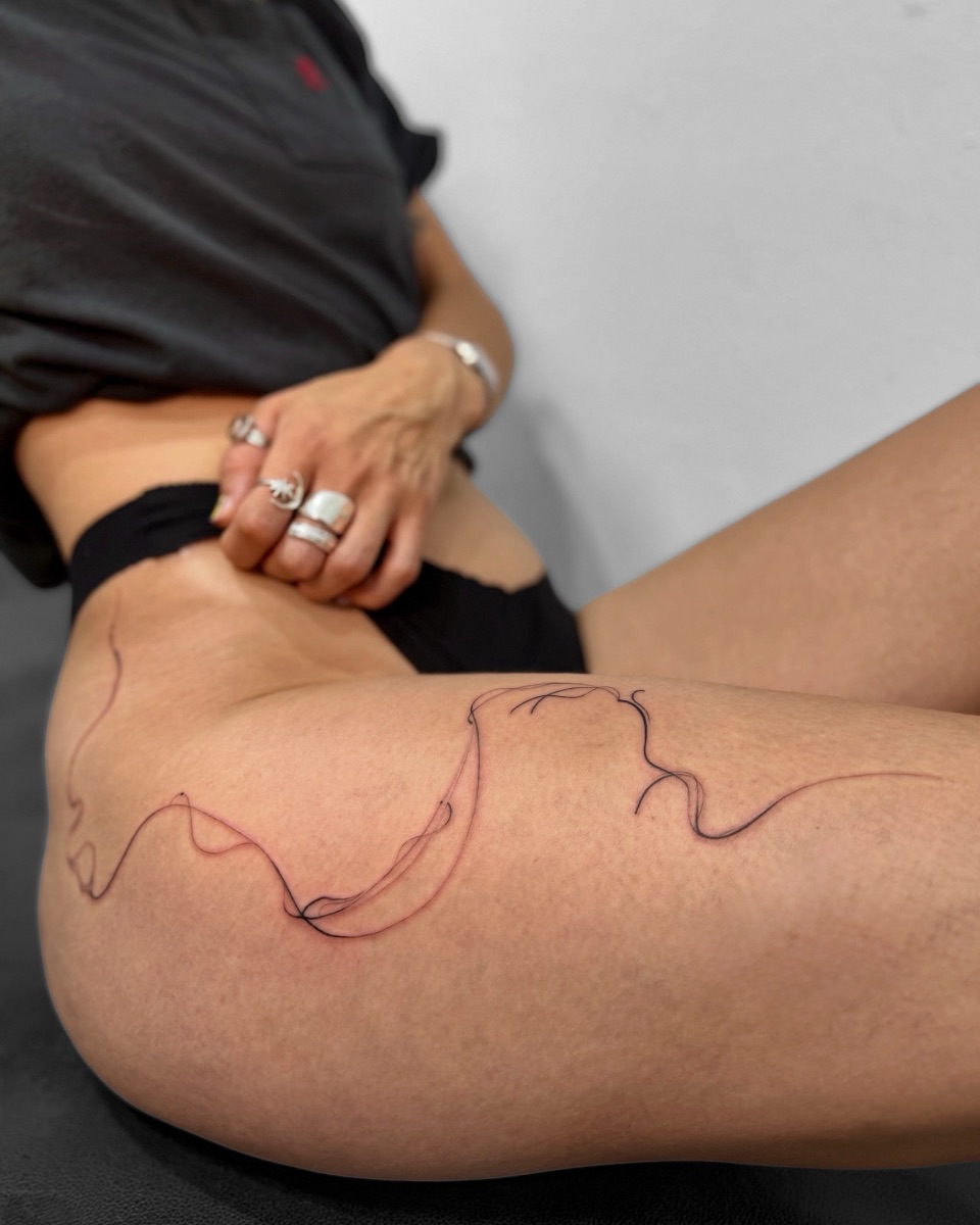 Fine line tattoo, Mertcoart